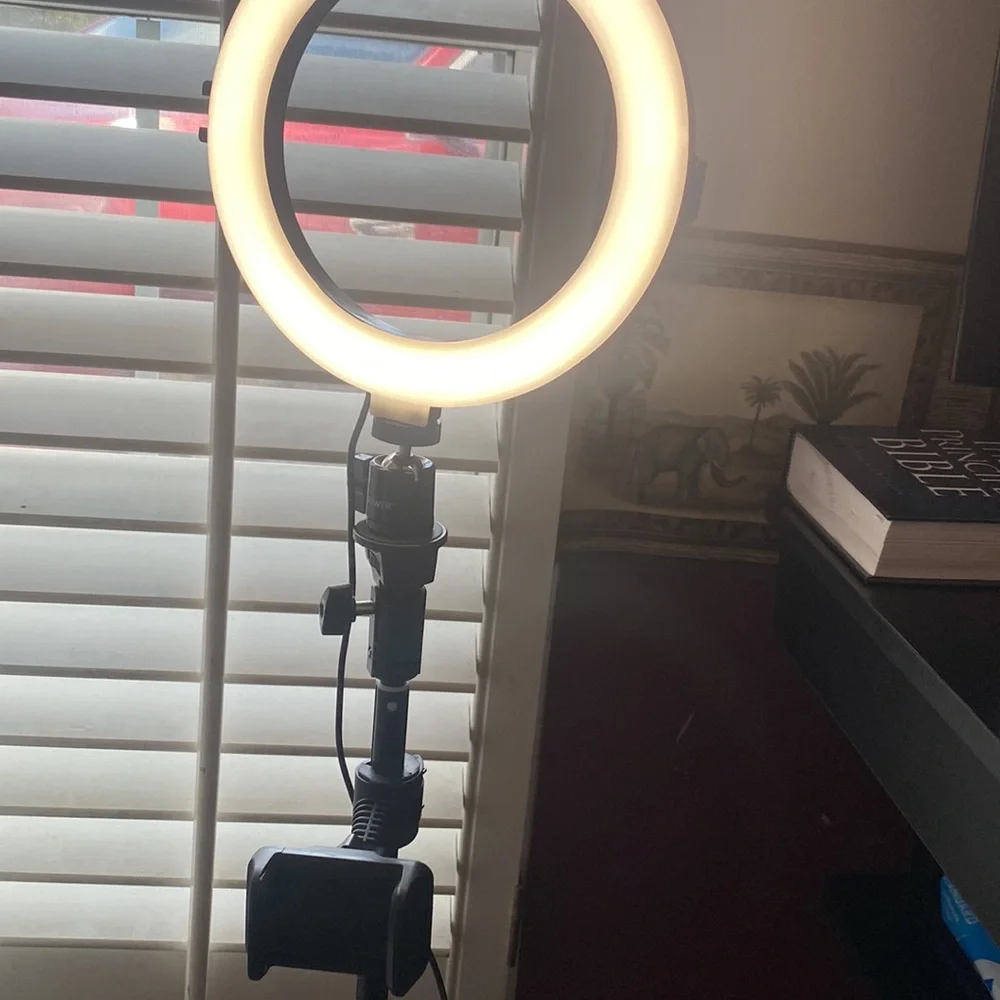 COPY - 8”Selfie Ring Light Studio / Extendable Tripod